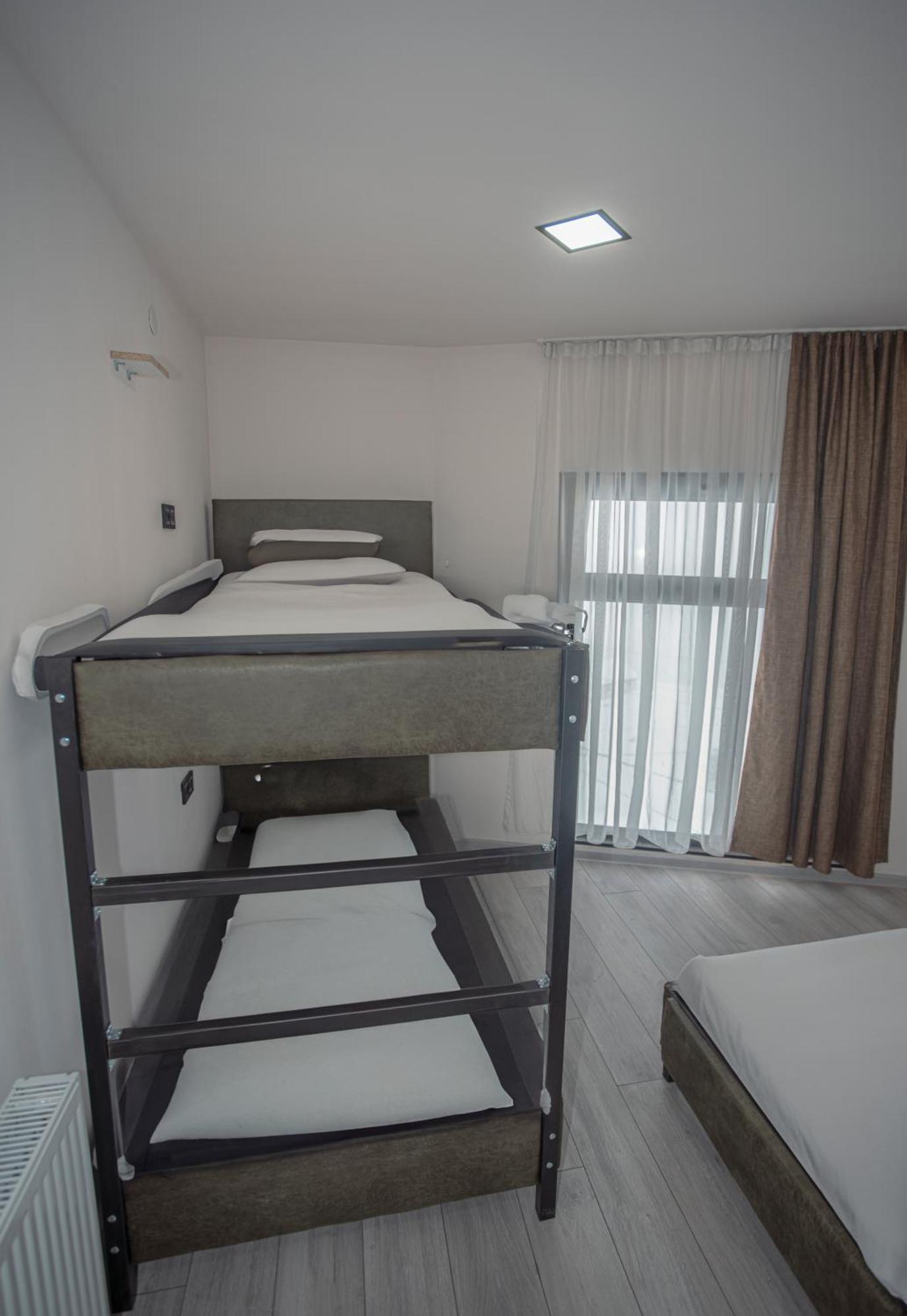 The Hills Hostel Gudauri Bagian luar foto