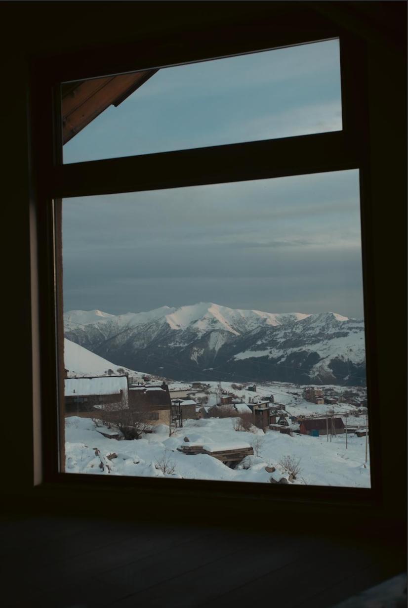 The Hills Hostel Gudauri Bagian luar foto